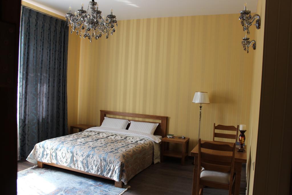 Отель Barin House Сумы Экстерьер фото