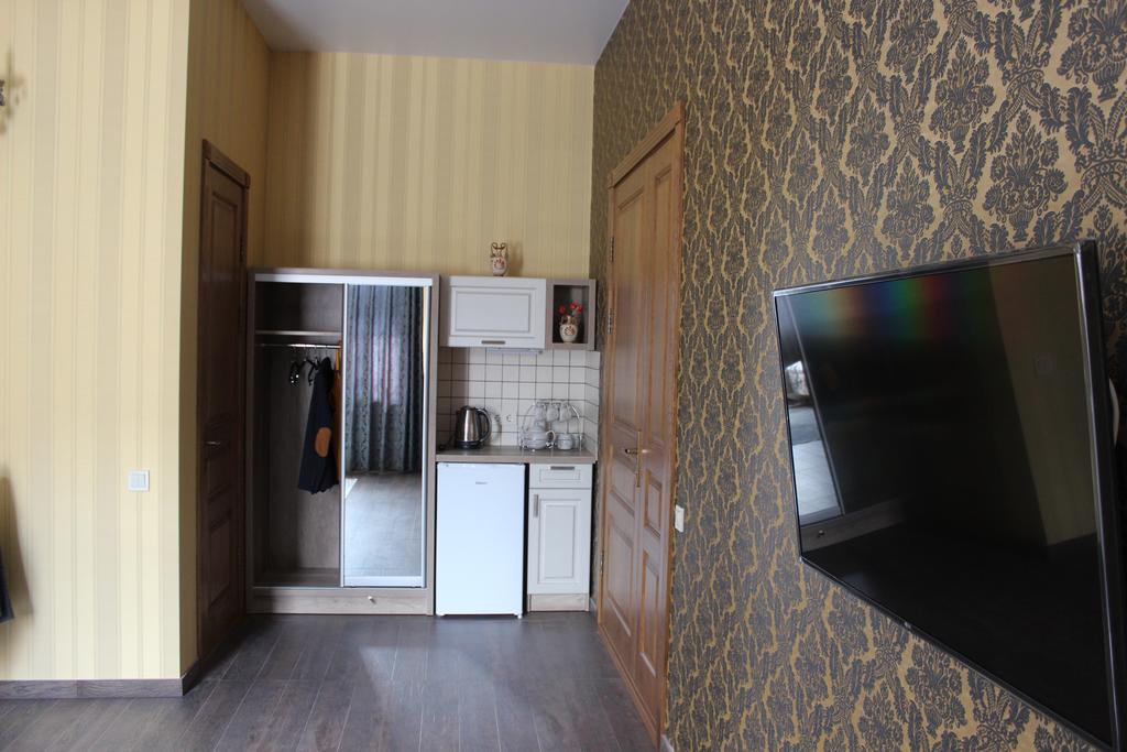 Отель Barin House Сумы Экстерьер фото