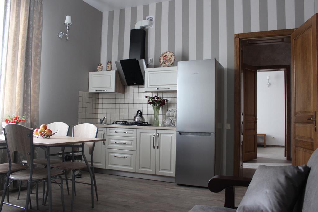 Отель Barin House Сумы Экстерьер фото