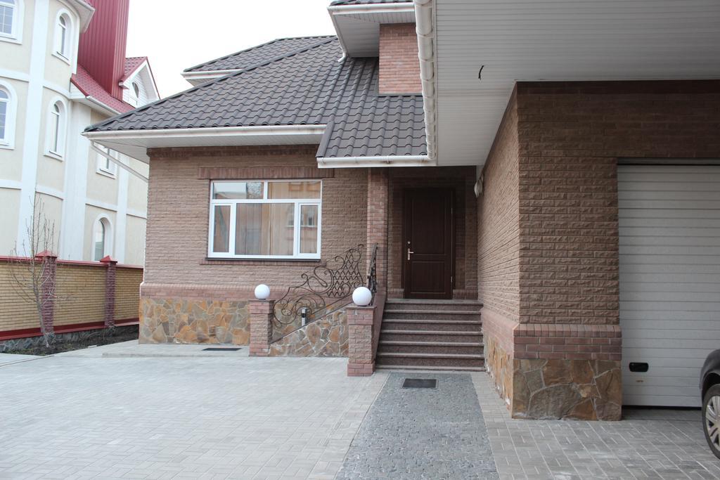 Отель Barin House Сумы Экстерьер фото