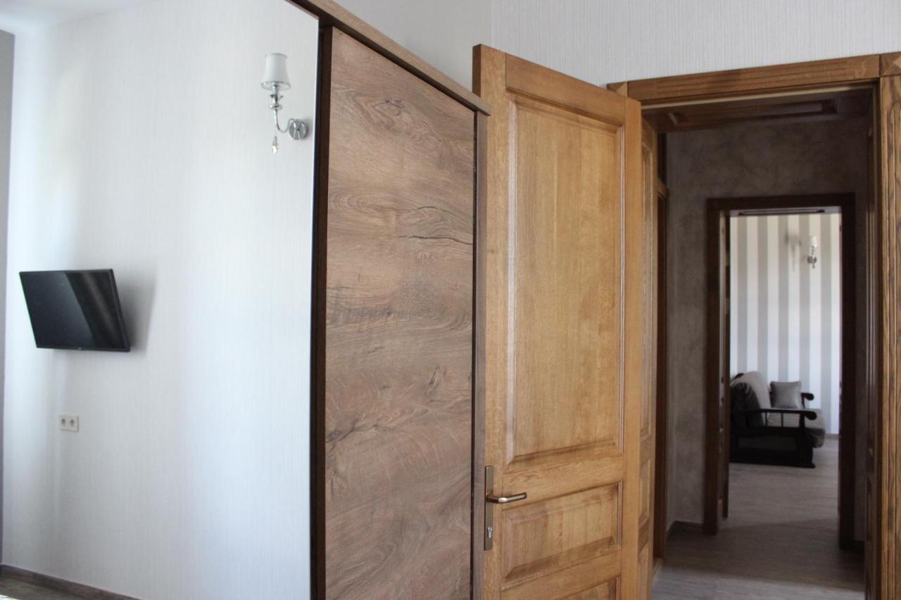 Отель Barin House Сумы Экстерьер фото